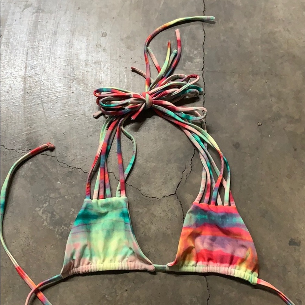 Like new stone fox swim bikini top